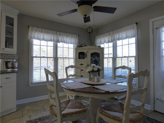 12 Green Apple Court, Taylorsville, GA 30178