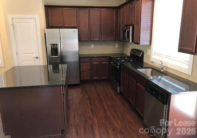 1923 Winpole Lane, Charlotte, NC 28273