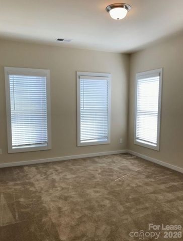 1923 Winpole Lane, Charlotte, NC 28273