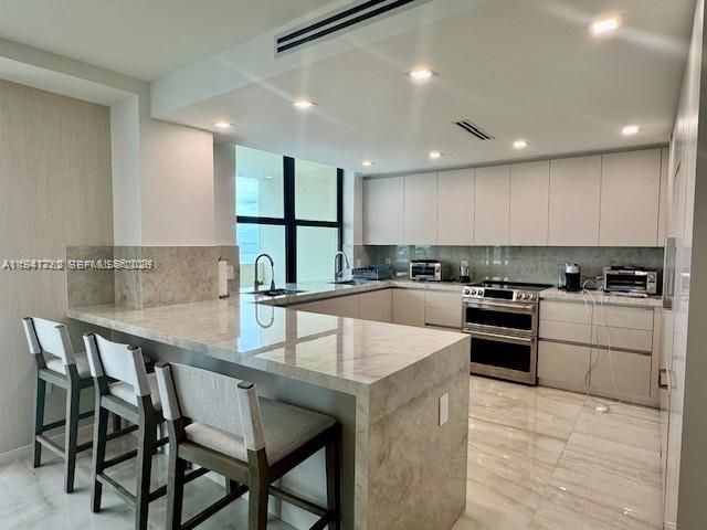 9801 Collins Ave 14E, Bal Harbour, FL 33154