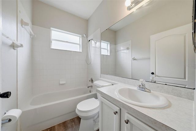 403 LAGUNA MILL DRIVE, Ruskin, FL 33570