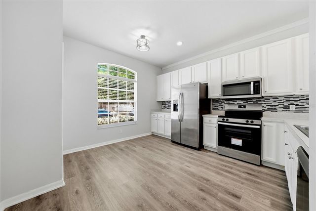 403 LAGUNA MILL DRIVE, Ruskin, FL 33570