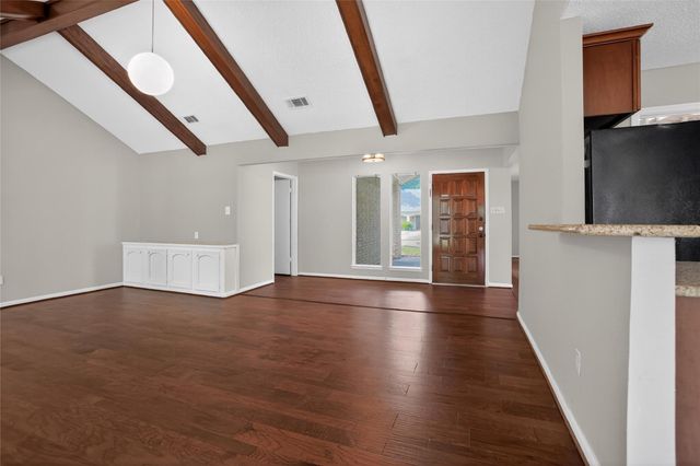 1927 Hidden Creek Drive, Kingwood, TX 77339