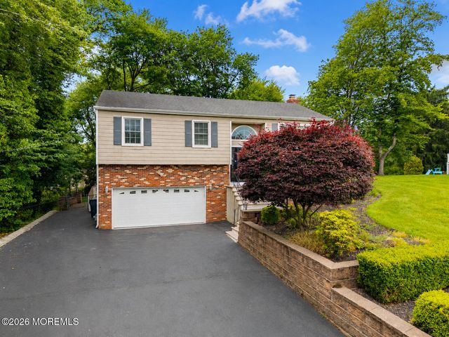 18 Nolan Road, Morganville, NJ 07751