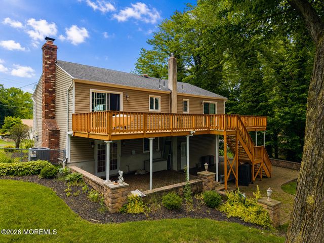 18 Nolan Road, Morganville, NJ 07751