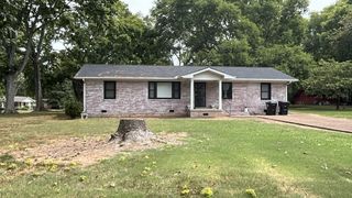 1103 S Baird Ln, Murfreesboro, TN 37130