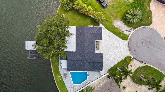1514 SEA GULL DRIVE S, St Petersburg, FL 33707
