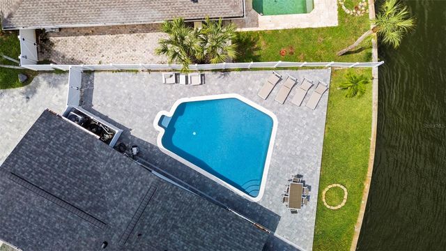 1514 SEA GULL DRIVE S, St Petersburg, FL 33707