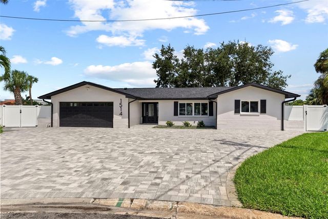 1514 SEA GULL DRIVE S, St Petersburg, FL 33707