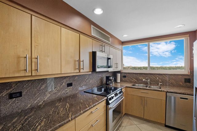 333 Sunset Drive 503, Fort Lauderdale, FL 33301