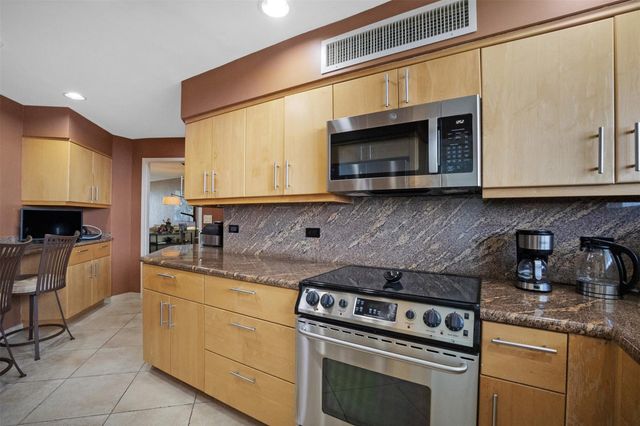 333 Sunset Drive 503, Fort Lauderdale, FL 33301
