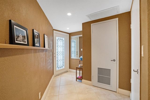 333 Sunset Drive 503, Fort Lauderdale, FL 33301