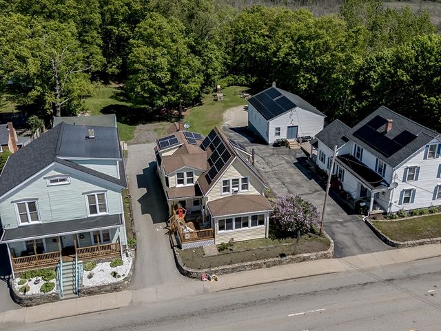 14 Sutton Ave, Oxford, MA 01540