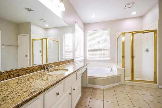 4030 Echo Mountain Drive, Kingwood, TX 77345