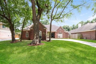 4030 Echo Mountain Drive, Kingwood, TX 77345