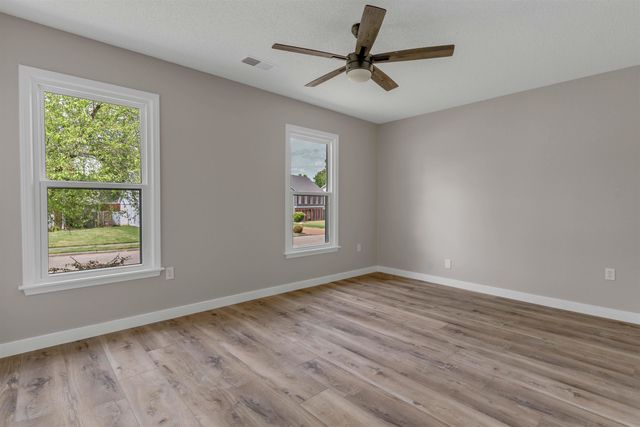 6623 ROCKY PARK DR, Memphis, TN 38141