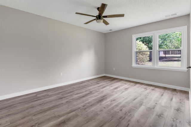 6623 ROCKY PARK DR, Memphis, TN 38141