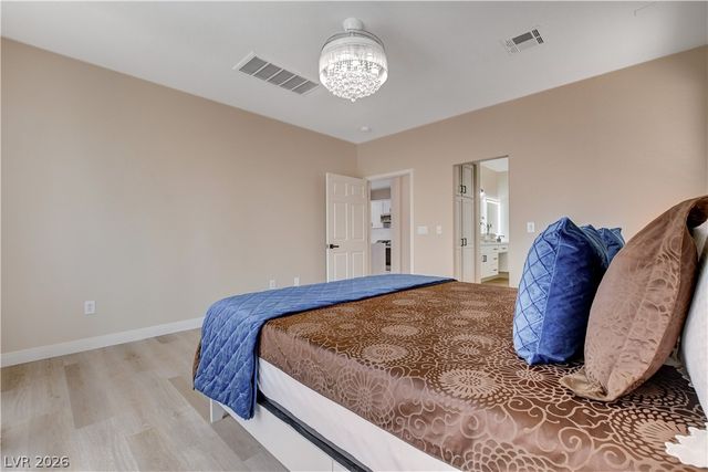 10258 Donde Avenue, Las Vegas, NV 89135