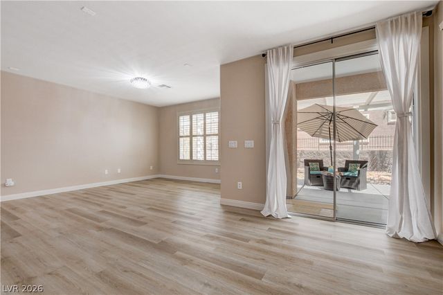 10258 Donde Avenue, Las Vegas, NV 89135