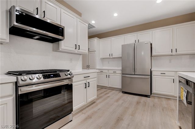 10258 Donde Avenue, Las Vegas, NV 89135