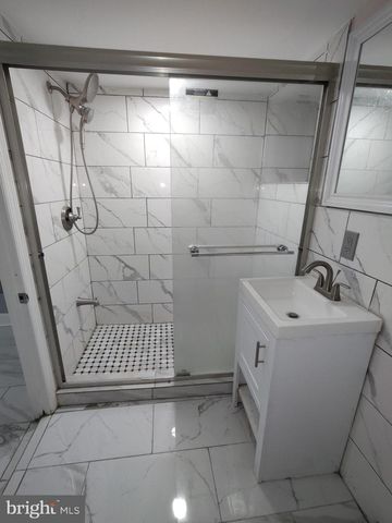 232 COPLEY RD, Upper Darby, PA 19082