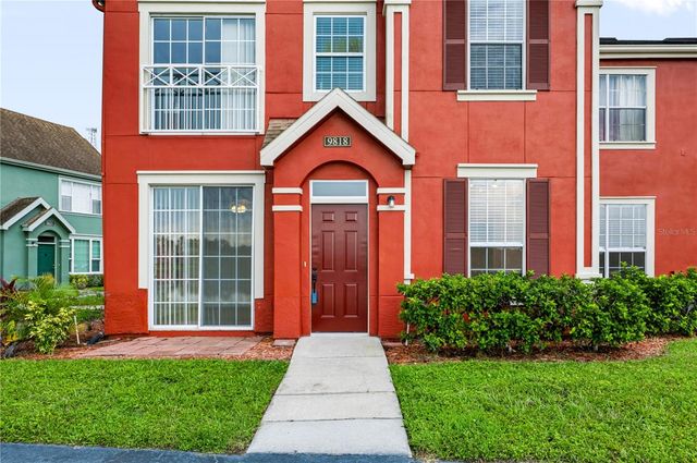 9818 LAKE CHASE ISLAND WAY 9818, Tampa, FL 33626