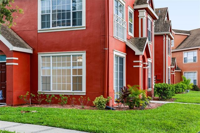 9818 LAKE CHASE ISLAND WAY 9818, Tampa, FL 33626