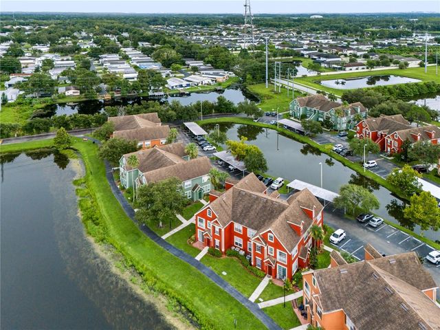 9818 LAKE CHASE ISLAND WAY 9818, Tampa, FL 33626