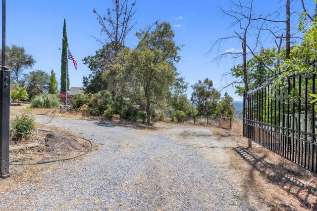 7861 Crystal Blvd, El Dorado, CA 95623