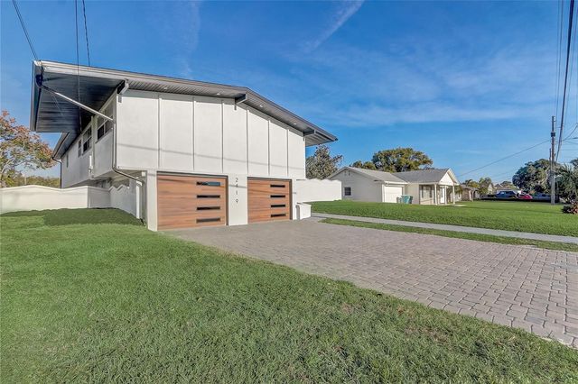 2419 CARIBBEAN COURT, Orlando, FL 32805