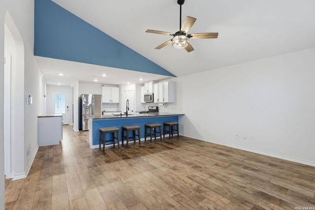 13420 Cadenza Crk, San Antonio, TX 78252