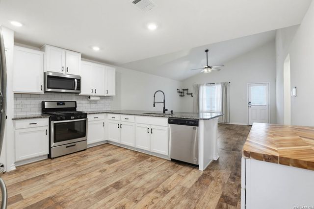 13420 Cadenza Crk, San Antonio, TX 78252