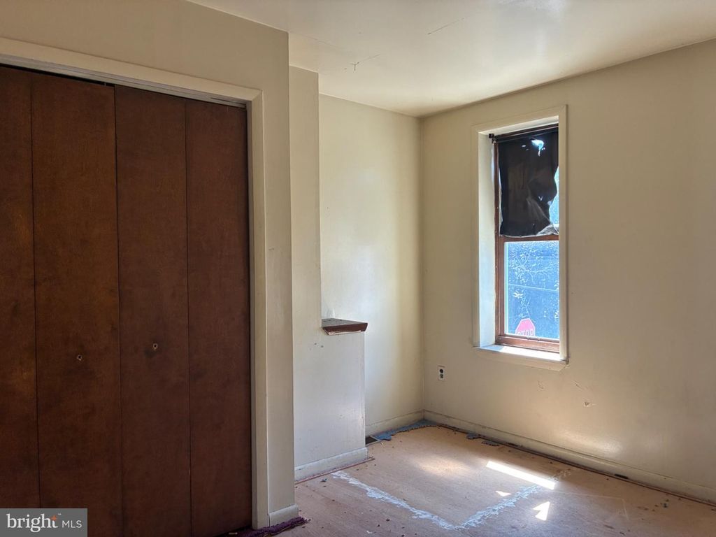1903 W WILT ST, Philadelphia, PA 19121