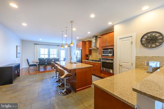 20649 DUXBURY TER, Ashburn, VA 20147