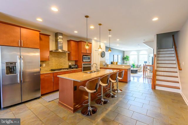 20649 DUXBURY TER, Ashburn, VA 20147