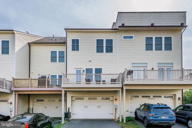 20649 DUXBURY TER, Ashburn, VA 20147