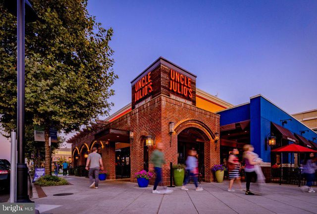 20649 DUXBURY TER, Ashburn, VA 20147