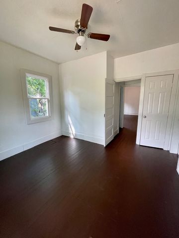 1020 Clinton Street, Stephenville, TX 76401