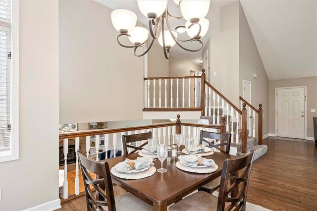 1617 Welleslay Lane, Liberty, MO 64068