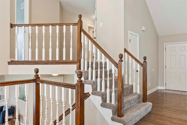 1617 Welleslay Lane, Liberty, MO 64068
