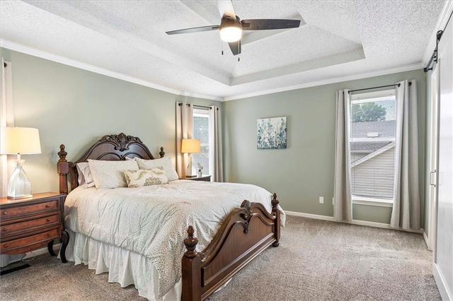 1617 Welleslay Lane, Liberty, MO 64068