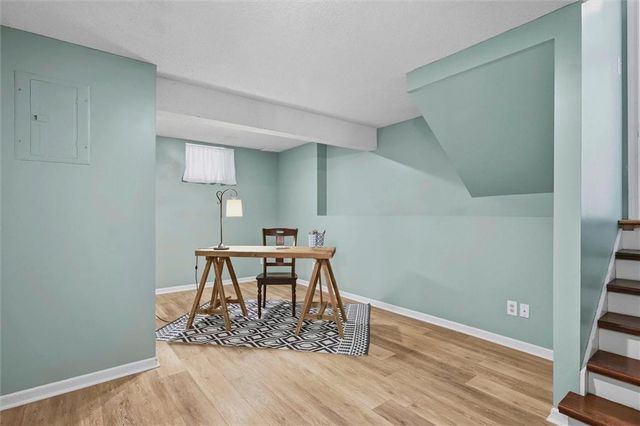 1617 Welleslay Lane, Liberty, MO 64068