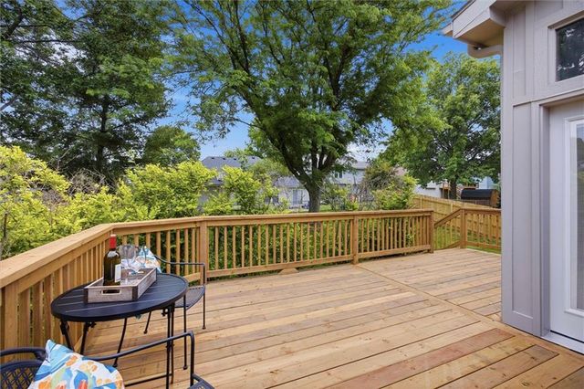 1617 Welleslay Lane, Liberty, MO 64068