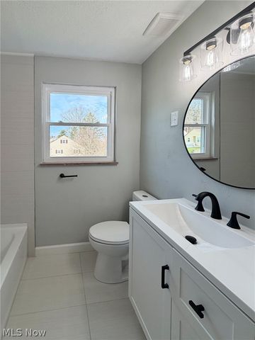 201 Wilshire Boulevard, Steubenville, OH 43952