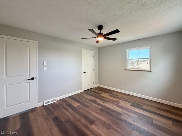 201 Wilshire Boulevard, Steubenville, OH 43952