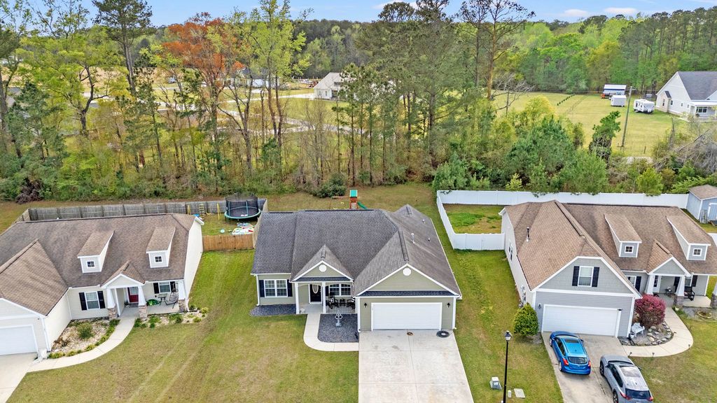 189 Barons Bluff Dr., Conway, SC 29526