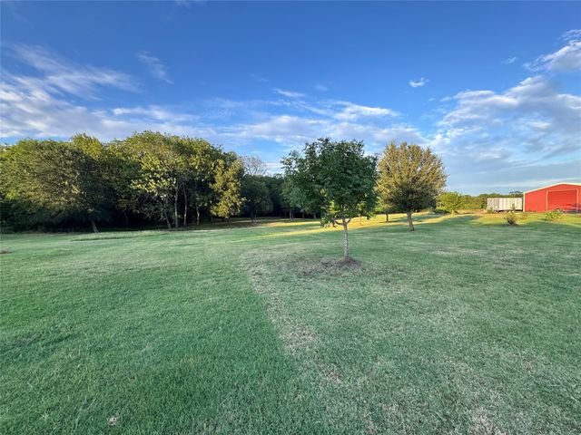550 Brookshire Street, Powell, TX 75153