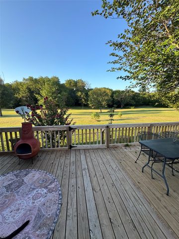 550 Brookshire Street, Powell, TX 75153