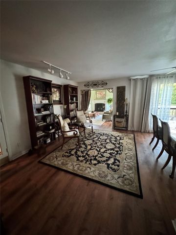 550 Brookshire Street, Powell, TX 75153