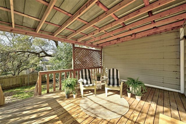 8102 Baywood DR A, Austin, TX 78759